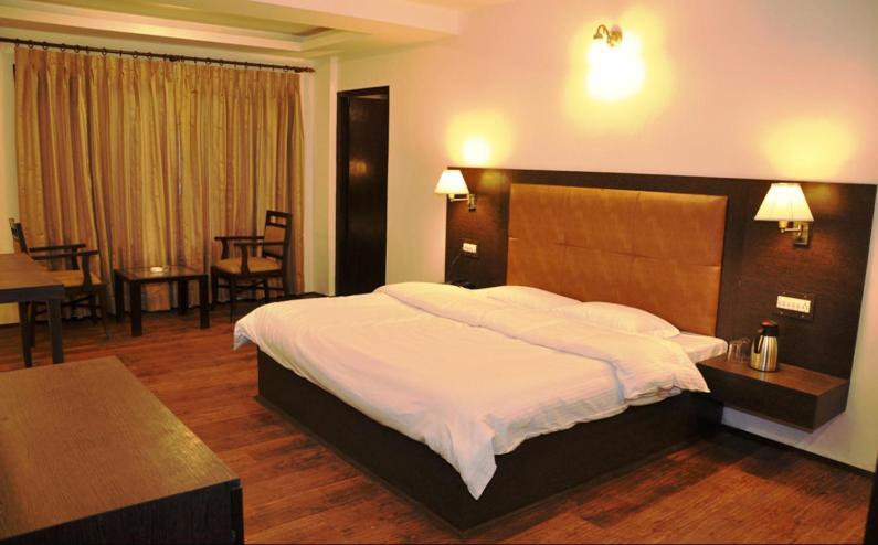 Hotel Sandhya Kasol Manikaran Ruang foto